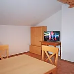 Apartamento Gasteighof-2 By Interhome